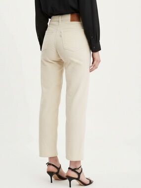 Levi's Premium Ribcage Straight Ankle Corduroy Pants